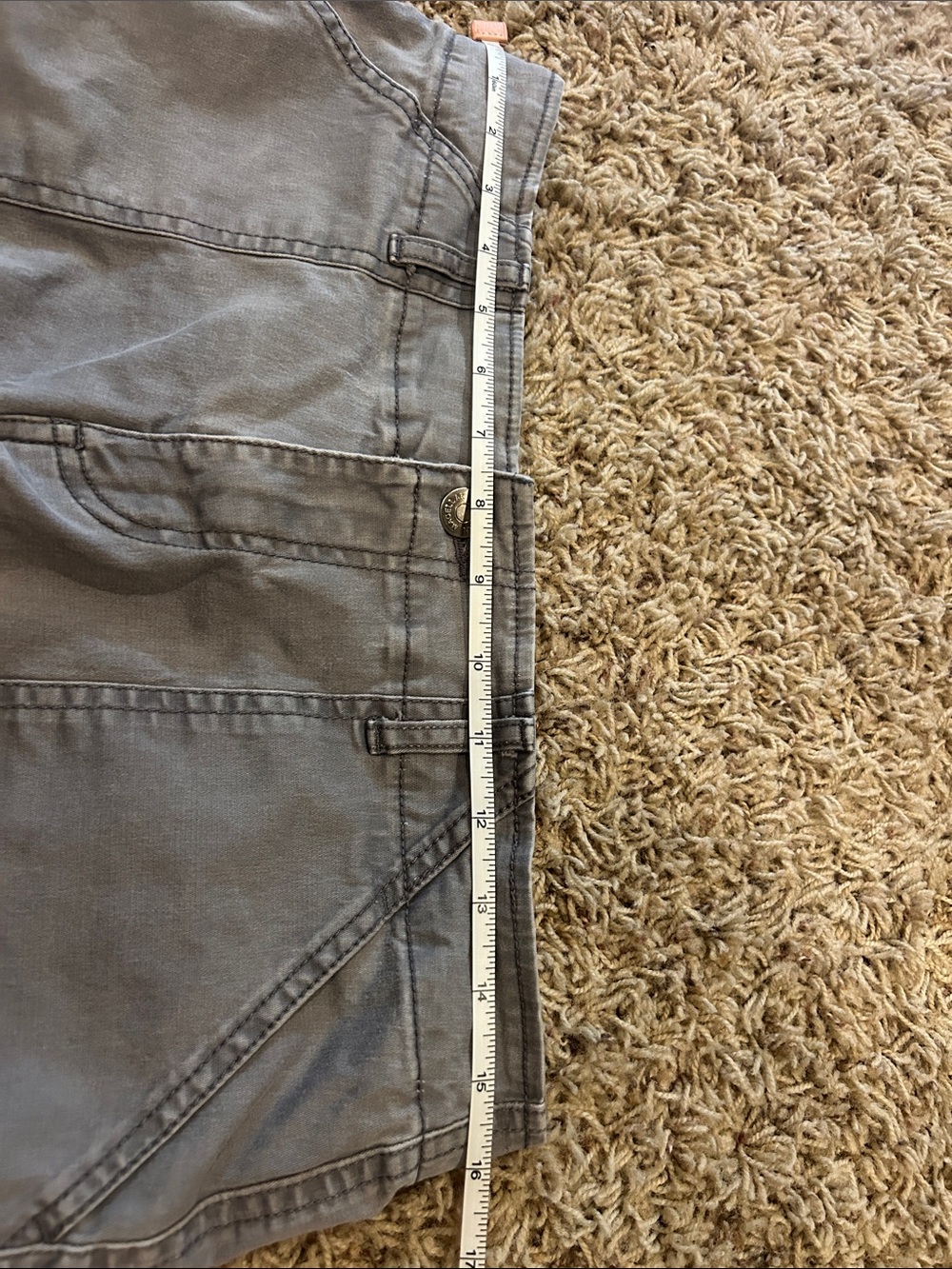 Magellan Outdoors Gray Casual Cargo Shorts - Picture 3 of 5